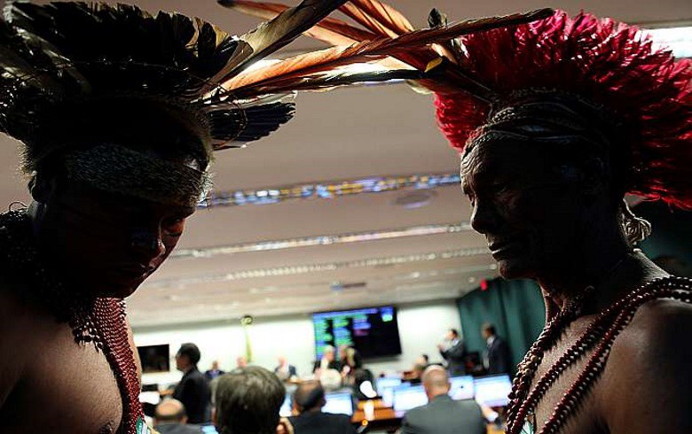 Câmara reinstala comissão para voltar a apreciar PEC das terras indígenas